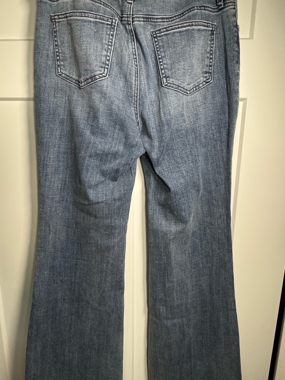 Chico’s So Slimming Girlfriend Jeans with Rhinestone Embellishments, US Size 8R - Picture 7 of 11